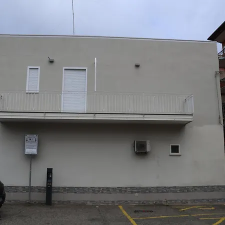 Mach1 Apartment Tropea